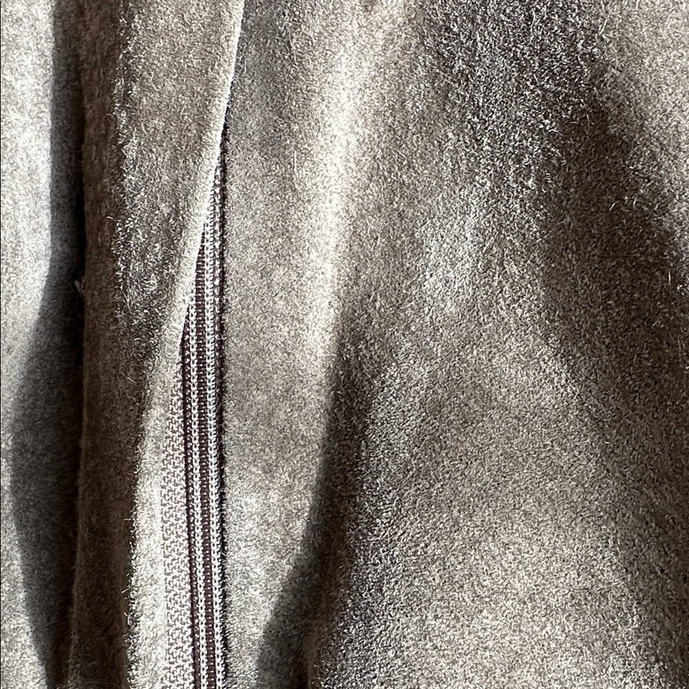 EBUC ABSOLUTELY GORGEOUS BLAZER WITH GEN SUEDE COLLAR AND GEN LEATHER/SUEDE PANT - Picture 13 of 17